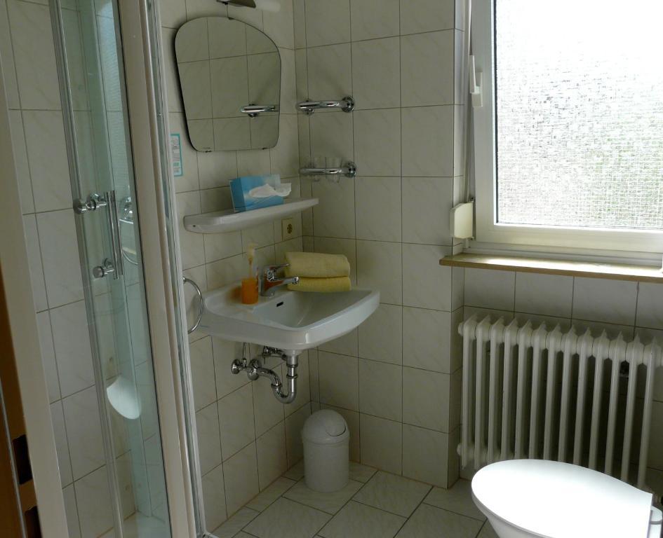 Gaestehaus Eberlein Rothenburg ob der Tauber Room photo