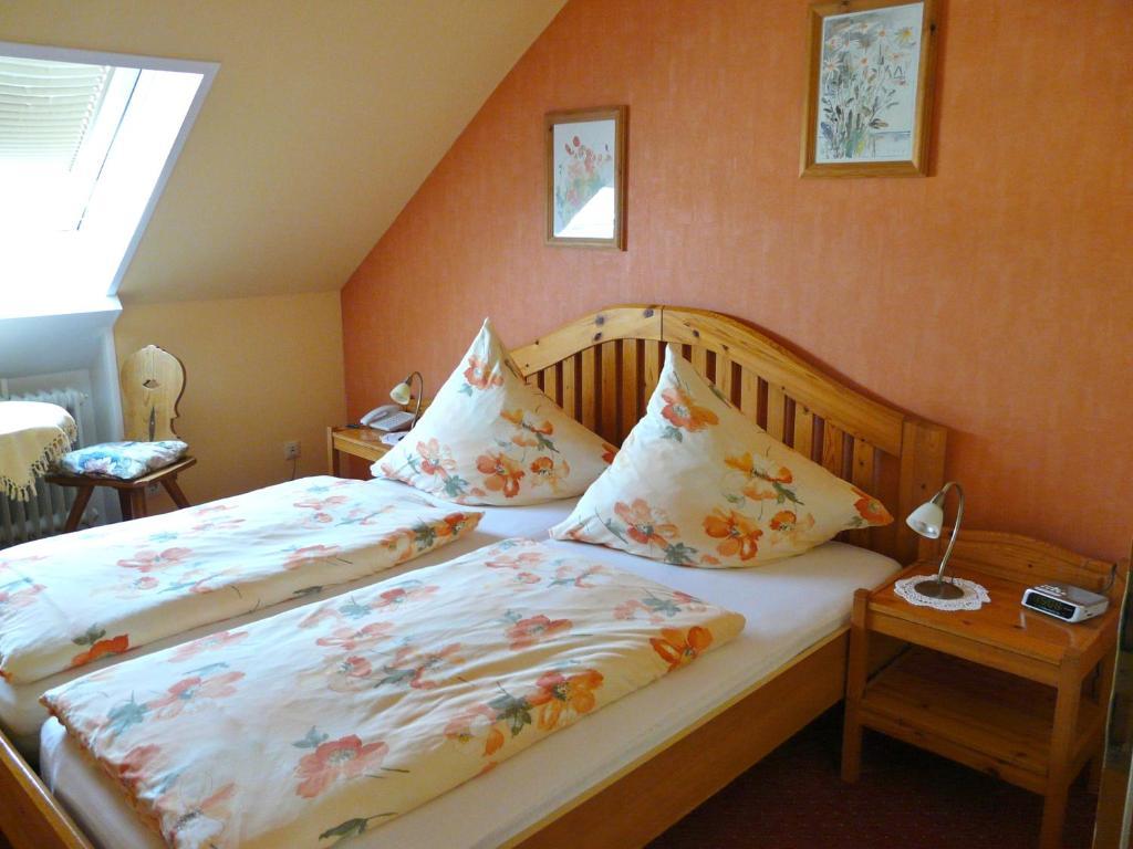 Gaestehaus Eberlein Rothenburg ob der Tauber Room photo